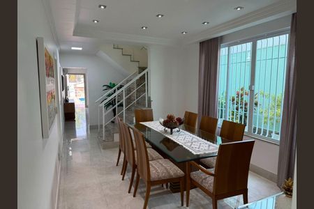 Casa à venda com 5 quartos, 305m² em Anil, Rio de Janeiro