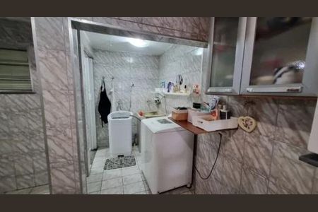 Casa à venda com 3 quartos, 133m² em Jardim Sao Ricardo, São Paulo