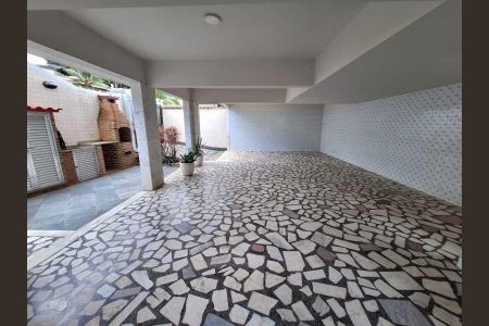 Casa de condomínio à venda com 278m², 3 quartos e sem vaga