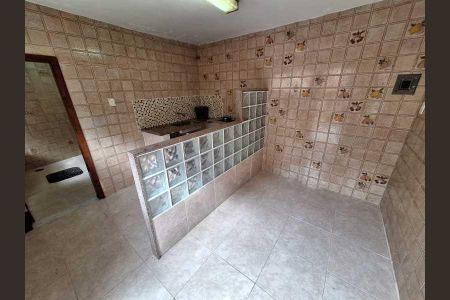 Casa de condomínio à venda com 278m², 3 quartos e sem vaga