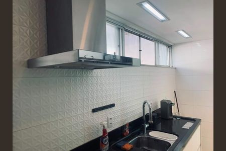 Apartamento à venda com 163m², 2 quartos e 1 vaga