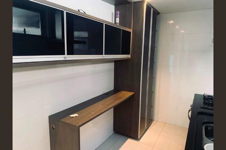 Apartamento à venda com 163m², 2 quartos e 1 vaga