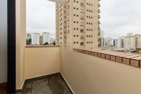 Apartamento para alugar com 130m², 3 quartos e 3 vagas