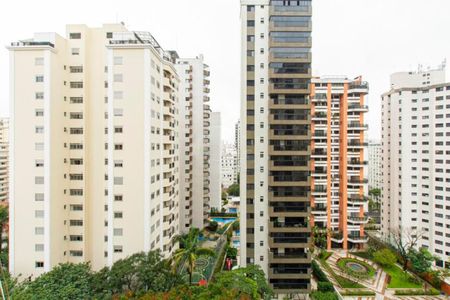 Apartamento para alugar com 130m², 3 quartos e 3 vagas
