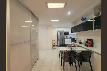 Apartamento à venda com 120m², 3 quartos e 3 vagas