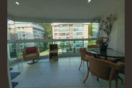 Apartamento à venda com 120m², 3 quartos e 3 vagas