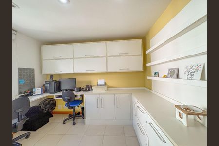 Apartamento à venda com 120m², 3 quartos e 3 vagas