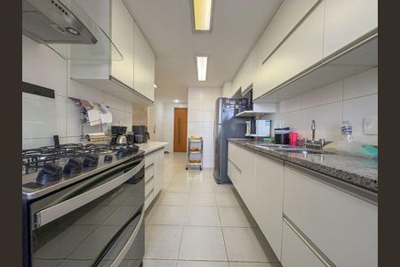Apartamento à venda com 3 quartos, 120m² em São Francisco, Niterói