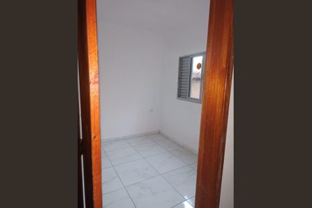 Quarto de casa para alugar com 2 quartos, 56m² em Vila Metalúrgica, Santo André
