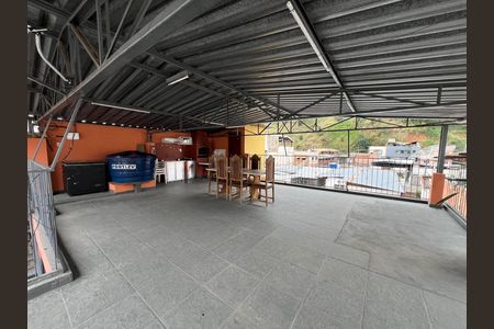 Casa para alugar com 70m², 2 quartos e sem vaga Casa para alugar com 70m², 2 quartos e sem vagaTerraço