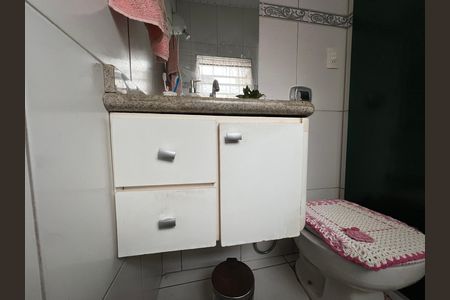 Casa para alugar com 70m², 2 quartos e sem vaga Casa para alugar com 70m², 2 quartos e sem vagaBanheiro 1 - Armário