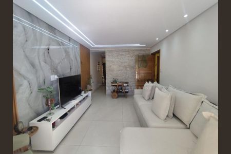 Casa à venda com 3 quartos, 134m² em Interlagos, São Paulo