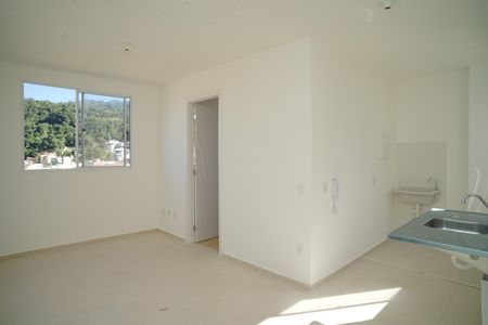 Apartamento para alugar com 2 quartos, 36m² em Várzea das Mocas, São Gonçalo