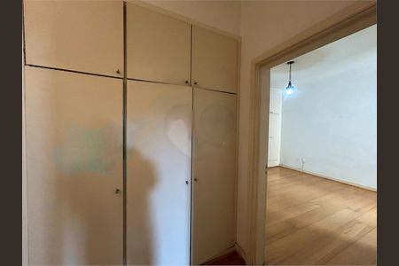 Apartamento à venda com 3 quartos, 207m² em Jardim Paulista, São Paulo