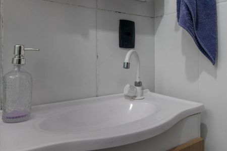 Apartamento à venda com 50m², 2 quartos e 1 vaga Apartamento à venda com 50m², 2 quartos e 1 vagaBanheiro