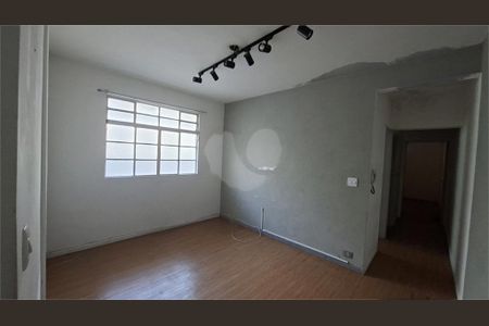 Apartamento à venda com 70m², 2 quartos e 1 vaga
