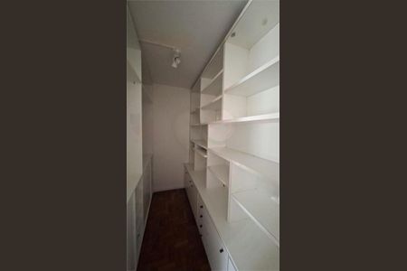 Apartamento à venda com 70m², 2 quartos e 1 vaga