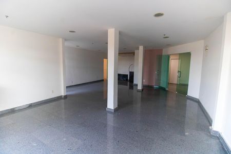 Área comum de apartamento para alugar com 1 quarto, 45m² em Camboinhas, Niterói