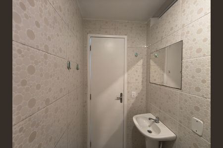 Casa de condomínio à venda com 180m², 3 quartos e sem vaga