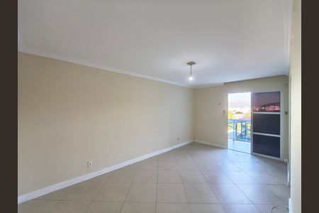 Casa de condomínio à venda com 180m², 3 quartos e sem vaga