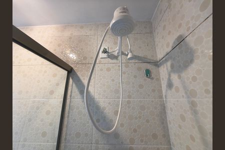 Casa de condomínio à venda com 180m², 3 quartos e sem vaga