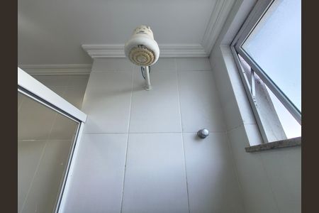 Casa de condomínio à venda com 180m², 3 quartos e sem vaga