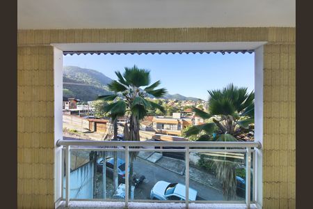 Casa de condomínio à venda com 180m², 3 quartos e sem vaga