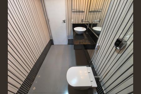 Casa de condomínio à venda com 180m², 3 quartos e sem vaga
