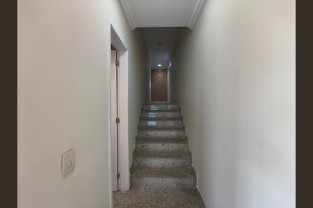 Casa de condomínio à venda com 180m², 3 quartos e sem vaga