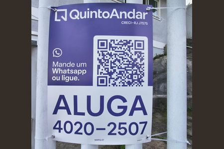 Casa de condomínio à venda com 180m², 3 quartos e sem vaga