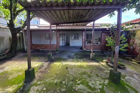 Quintal de casa para alugar com 2 quartos, 250m² em Jardim Melvi, Praia Grande