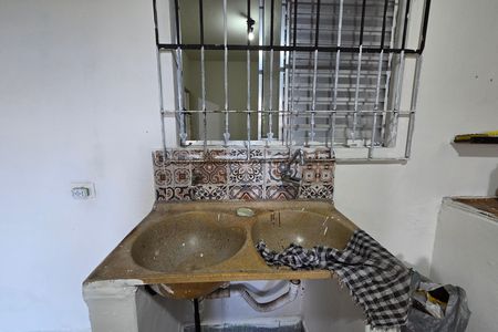 Casa para alugar com 250m², 2 quartos e 4 vagas Casa para alugar com 250m², 2 quartos e 4 vagasÁrea de Serviço
