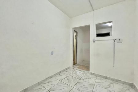 Quarto de casa para alugar com 1 quarto, 40m² em Vila Santa Catarina, São Paulo