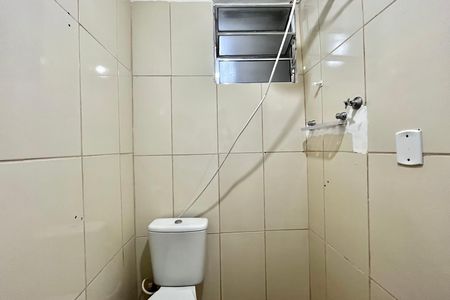 Banheiro de casa para alugar com 1 quarto, 40m² em Vila Santa Catarina, São Paulo