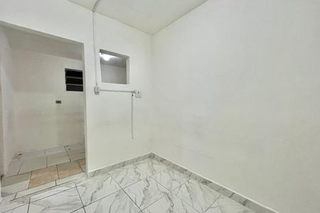 Quarto de casa para alugar com 1 quarto, 40m² em Vila Santa Catarina, São Paulo