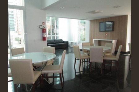 Apartamento à venda com 3 quartos, 177m² em Jardim Analia Franco, São Paulo