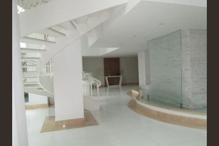 Apartamento à venda com 177m², 3 quartos e 4 vagas