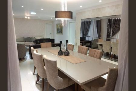 Apartamento à venda com 177m², 3 quartos e 4 vagas