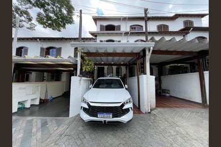 Fachada da casa de casa à venda com 4 quartos, 124m² em Jardim Alvorada (zona Oeste), São Paulo