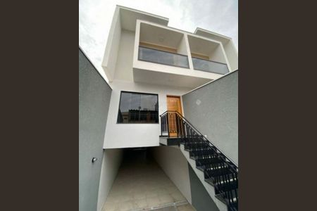Casa à venda com 3 quartos, 190m² em Vila Carrão, São Paulo