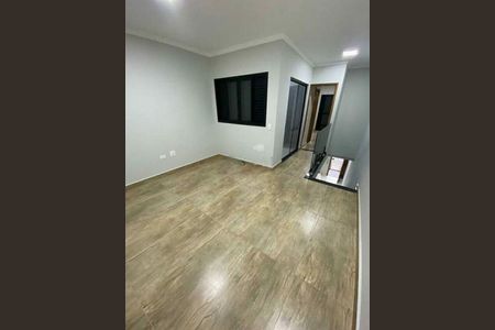 Casa à venda com 3 quartos, 190m² em Vila Carrão, São Paulo