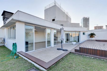 Apartamento à venda com 376m², 4 quartos e 4 vagas