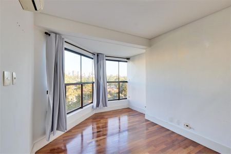 Apartamento à venda com 376m², 4 quartos e 4 vagas