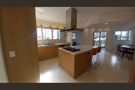 Apartamento à venda com 258m², 3 quartos e 5 vagas