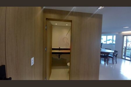 Apartamento à venda com 258m², 3 quartos e 5 vagas