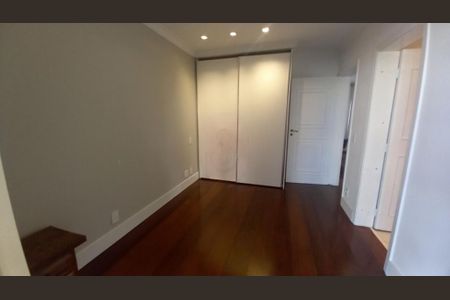 Apartamento à venda com 258m², 3 quartos e 5 vagas