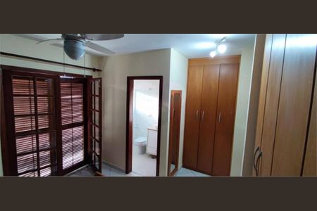 Casa à venda com 110m², 3 quartos e 2 vagas