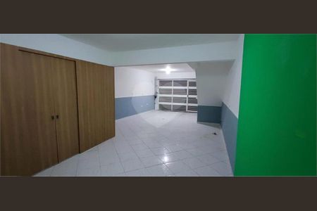 Casa à venda com 3 quartos, 110m² em Vila Mazzei, São Paulo