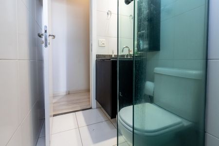 Apartamento para alugar com 70m², 2 quartos e 1 vaga Apartamento para alugar com 70m², 2 quartos e 1 vagaQuarto 1 - Banheiro da Suite