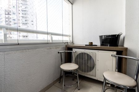 Varanda de apartamento à venda com 2 quartos, 70m² em Água Branca, São Paulo